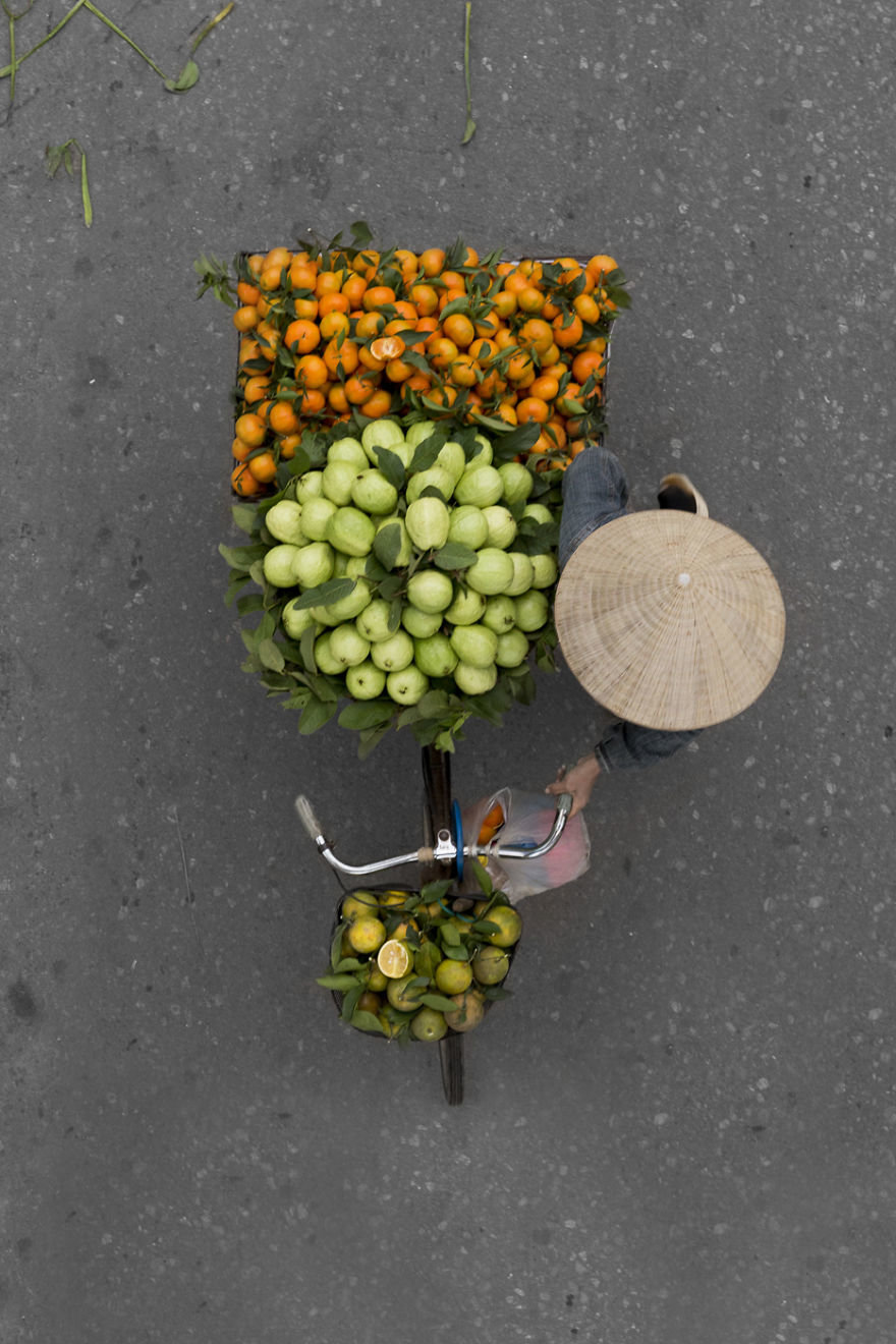 Tuyệt[-]đẹp[-]chùm[-]ảnh[-]hàng[-]rong[-]Hà[-]Nội[-]chụp[-]từ[-]trên[-]cao